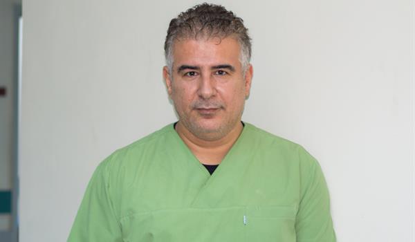 Dr. Salih Zeki